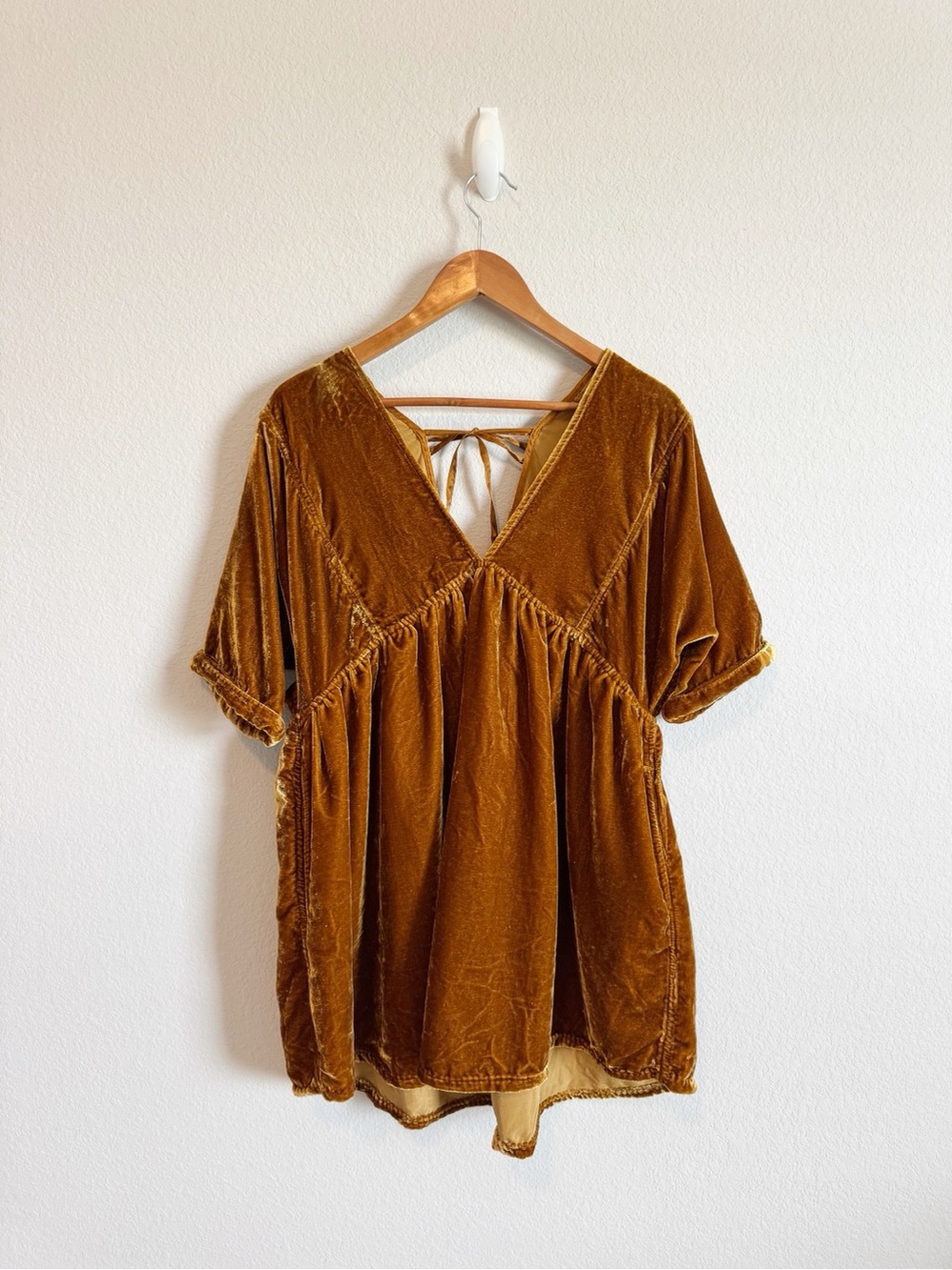 Free People Ivy Yellow Gold Velvet Mini Babydoll Swing Tunic Dress Size Medium